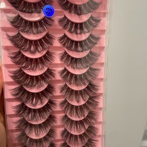 Dramatic Black False Eyelashes Set